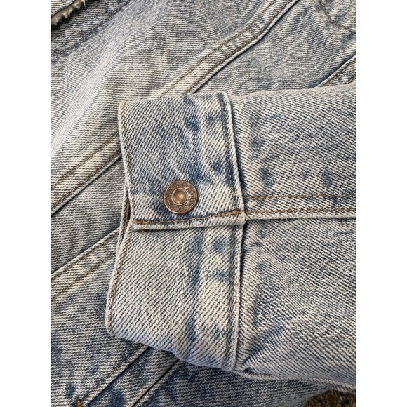 Levis Denim Jacket Sherpa Lined Trucker Jean Coat Classic rugged Women’s S - Picture 9 of 11
